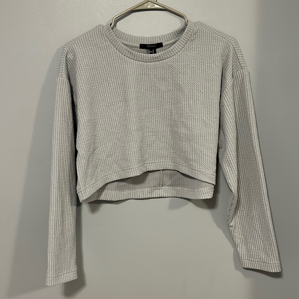 Forever 21 Cropped Long Sleeve Shirt